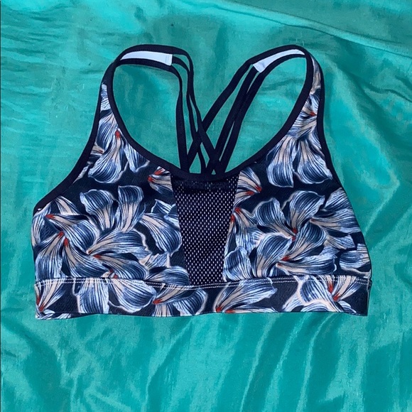 Champion Sports Bra - Picture 1 of 3